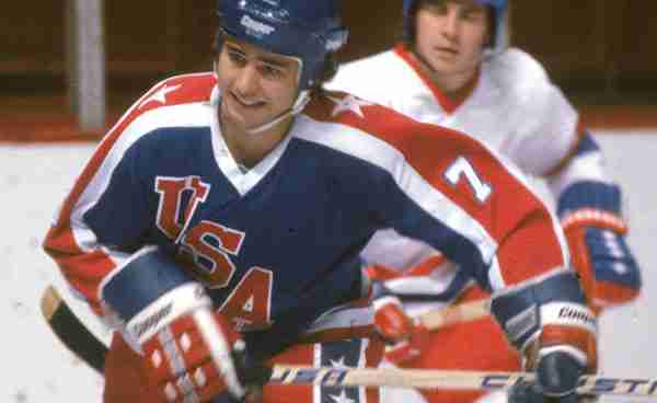Hockey Neal Broten