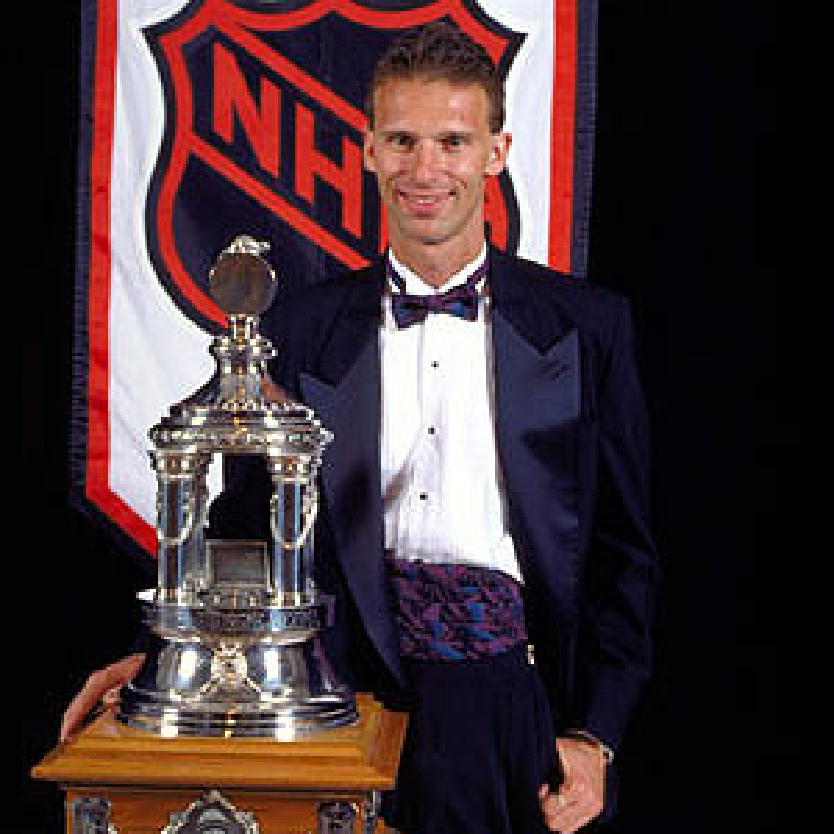 Not in Hall of Fame Awards = HOF? Part FortyTwo The Vezina Trophy