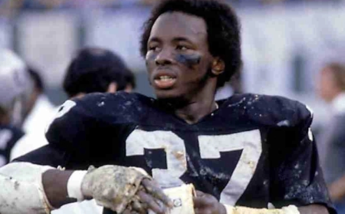The Pro Football Hall of Fame Revisited Project: 2001 Semi-Final VOTE