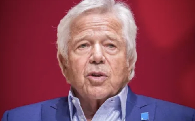 Robert Kraft will not enter the Pro Football Hall of Fame this year