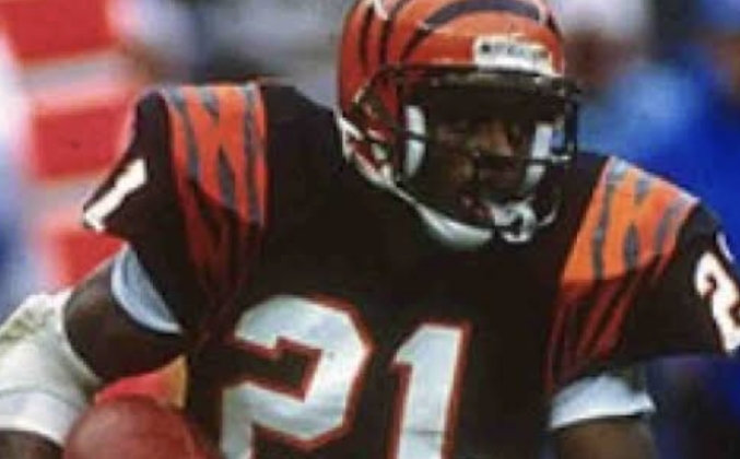 James Brooks and Bob Trumpy named to the Cincinnati Bengals Ring of Honor