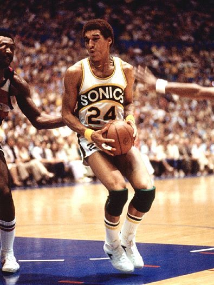 21. Dennis Johnson