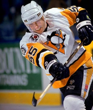 16. Larry Murphy