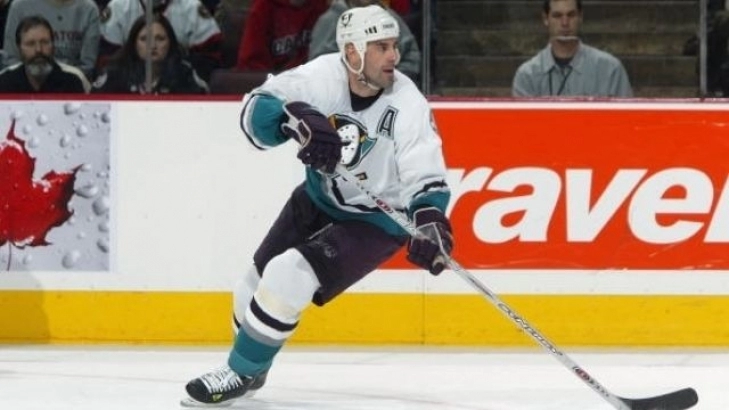 33. Keith Carney