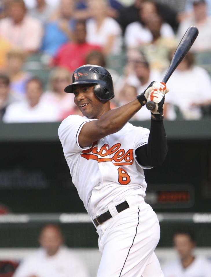 23. Melvin Mora