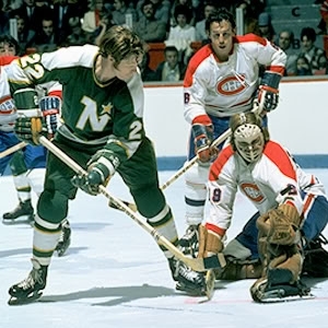 40. Dennis Hextall