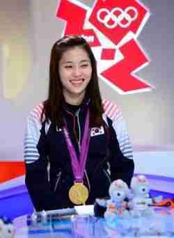 387. Kim Je Yeon