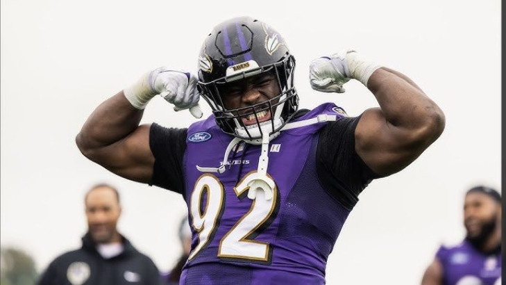 43. Justin Madubuike