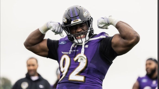 43. Justin Madubuike