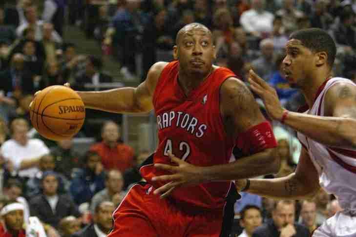 17. Donyell Marshall