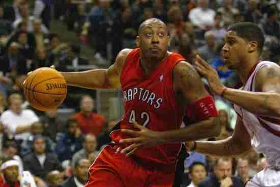 18. Donyell Marshall