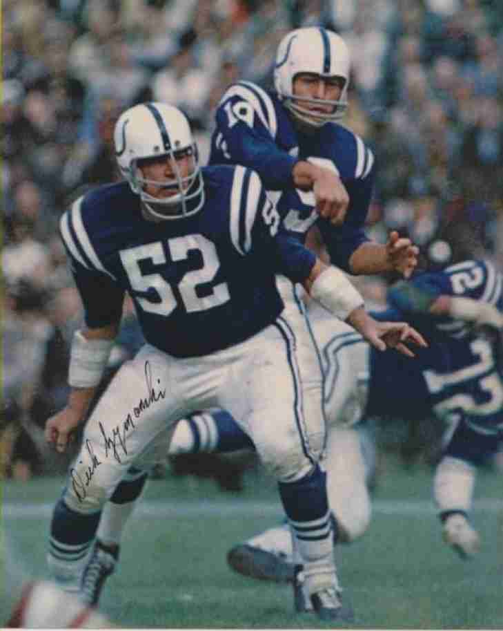 35. Dick Syzmanski