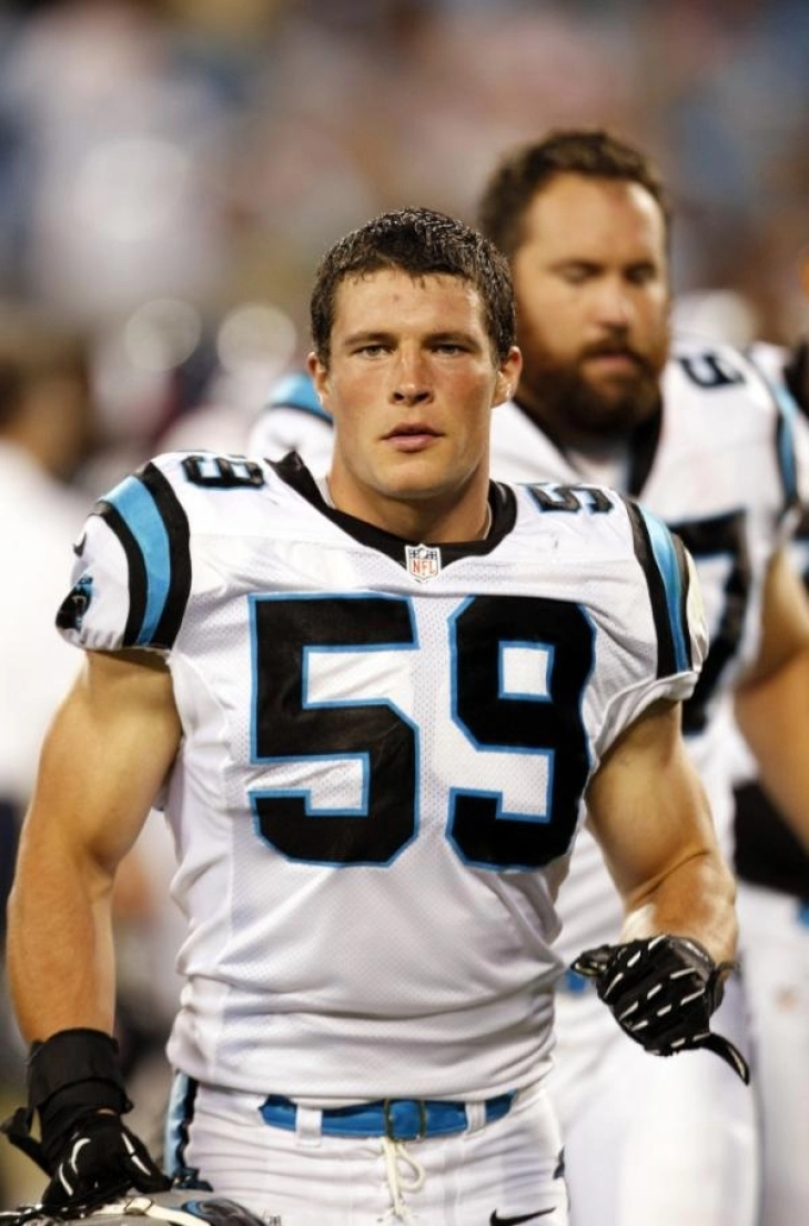 The Pro Football Hall of Fame cuts the modern list to 50 for the Class of 2025