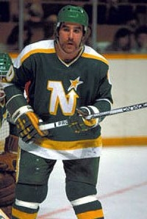 44. Gordie Roberts