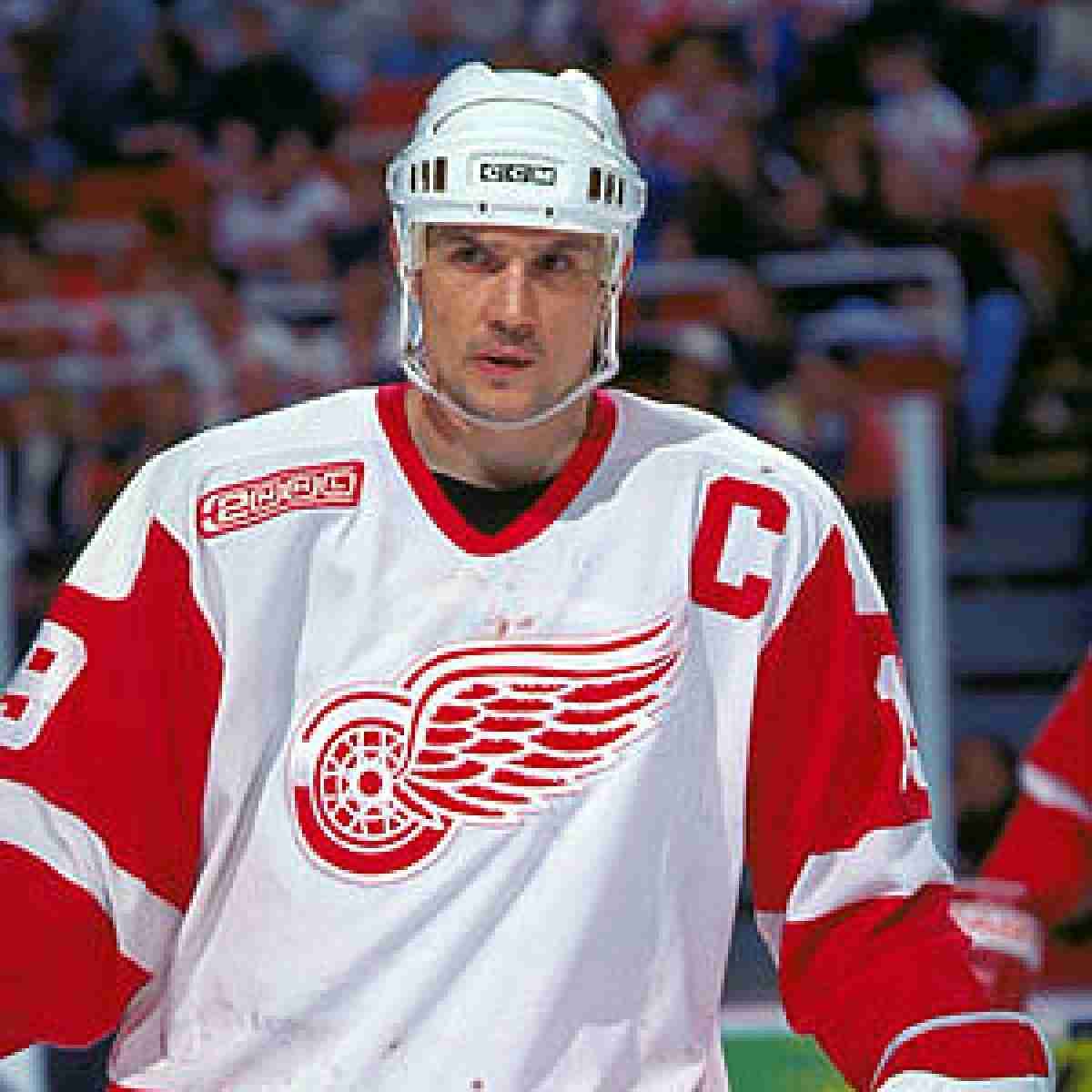 Steve Yzerman