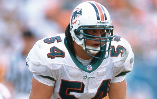 Brian Urlacher states that Zach Thomas should be in the Hall of Fame