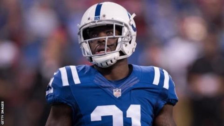 Vontae Davis abruptly retires