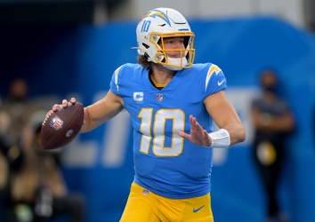 #116 Overall, Justin Herbert, Los Angeles Chargers, #18 Quarterback
