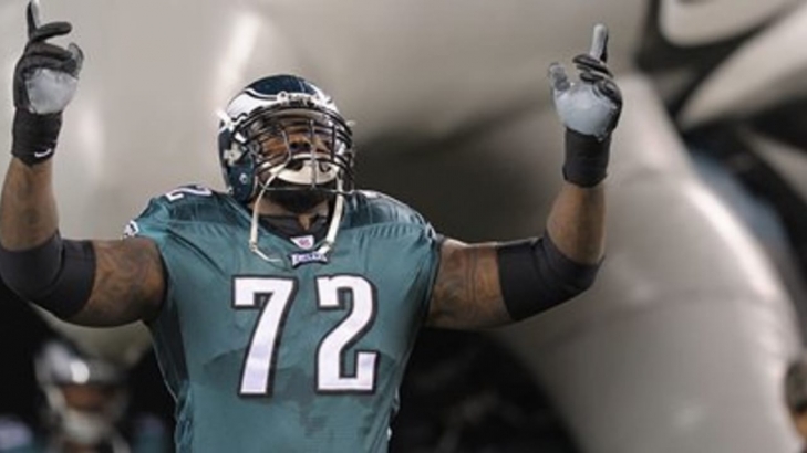 The Philadelphia Eagles name Tra Thomas and Jon Runyan to their Hall of Fame