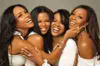 524. En Vogue