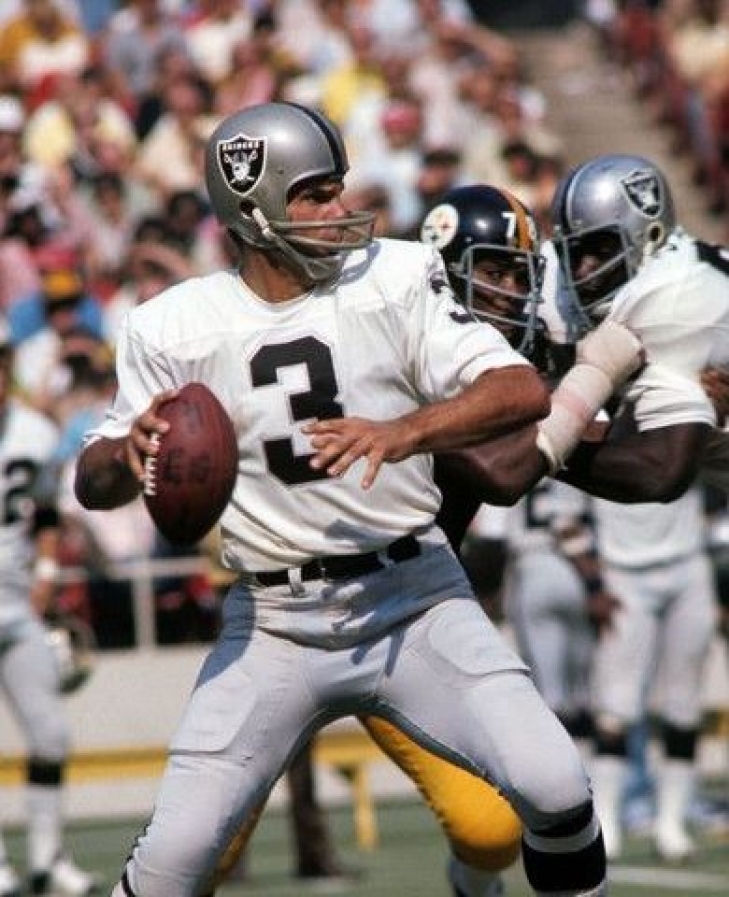 130. Daryle Lamonica