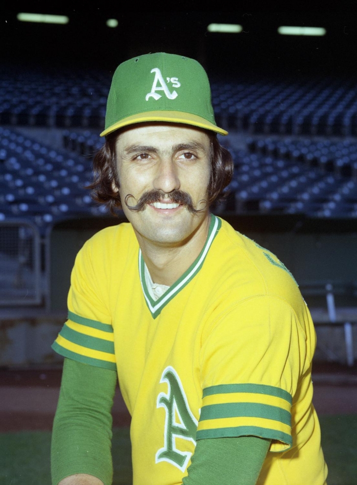 32. Rollie Fingers