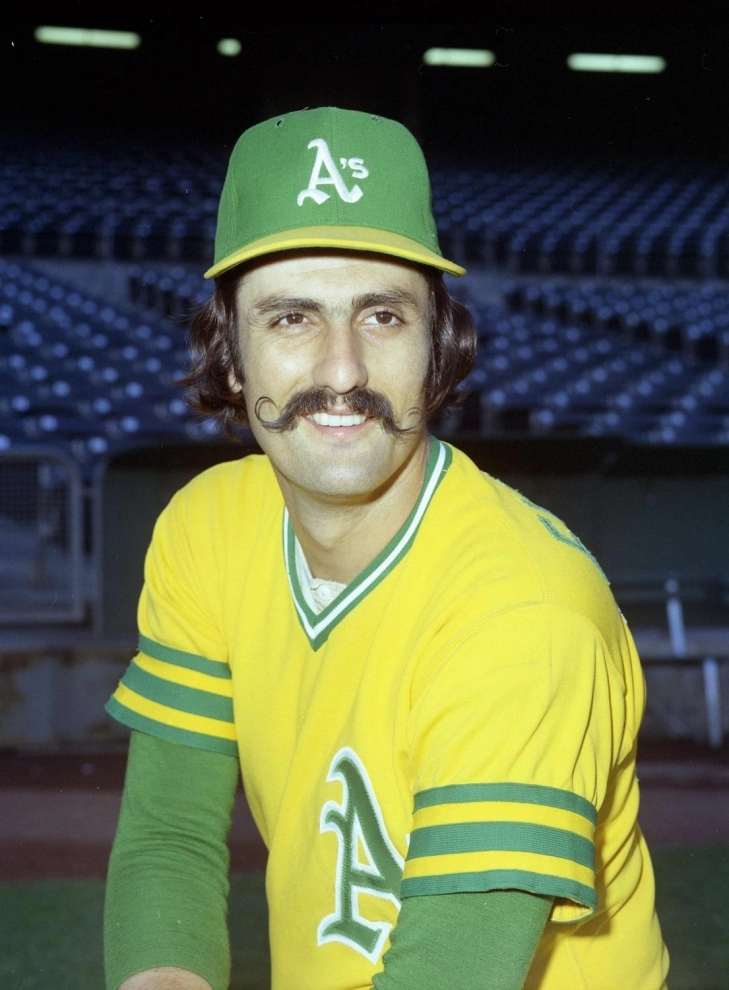 28. Rollie Fingers