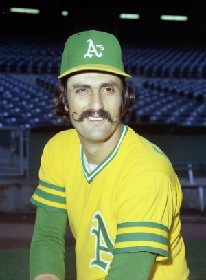 32. Rollie Fingers