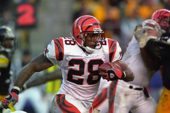 Corey Dillon trashes the Cincinnati Bengals Ring of Honor