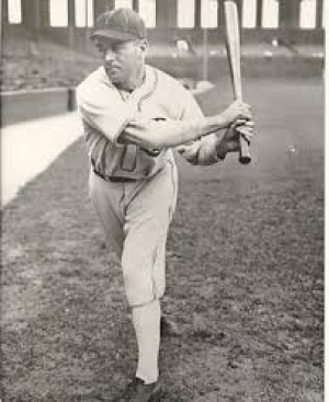 32. Willie Kamm