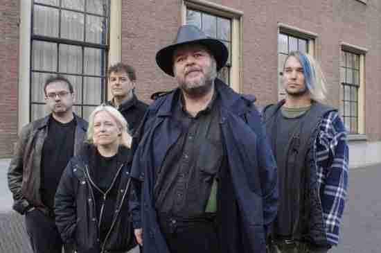 313. Pere Ubu