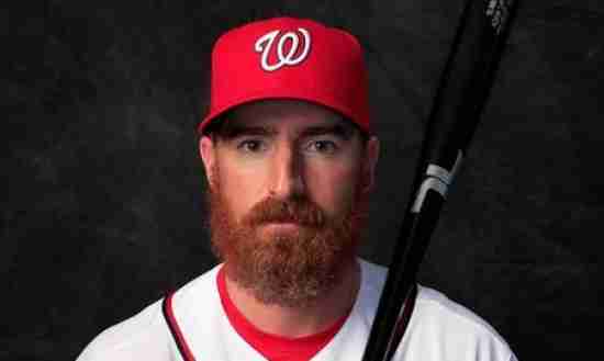 Adam LaRoche Retires