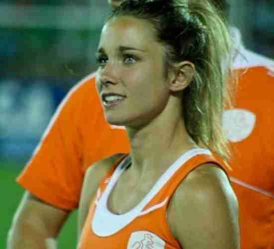 34. Ellen Hoog