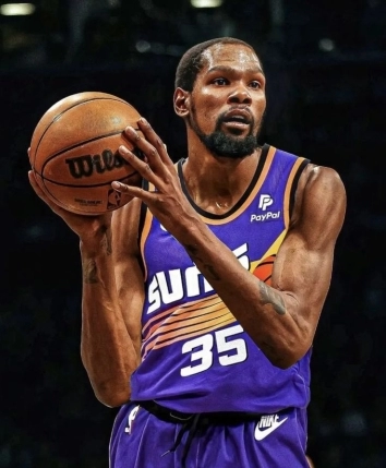 #3. Kevin Durant: Phoenix Suns #2 Small Forwards