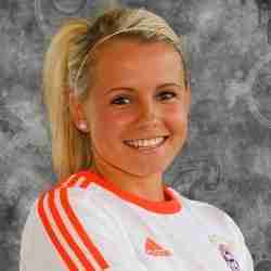 22. Julia Simic