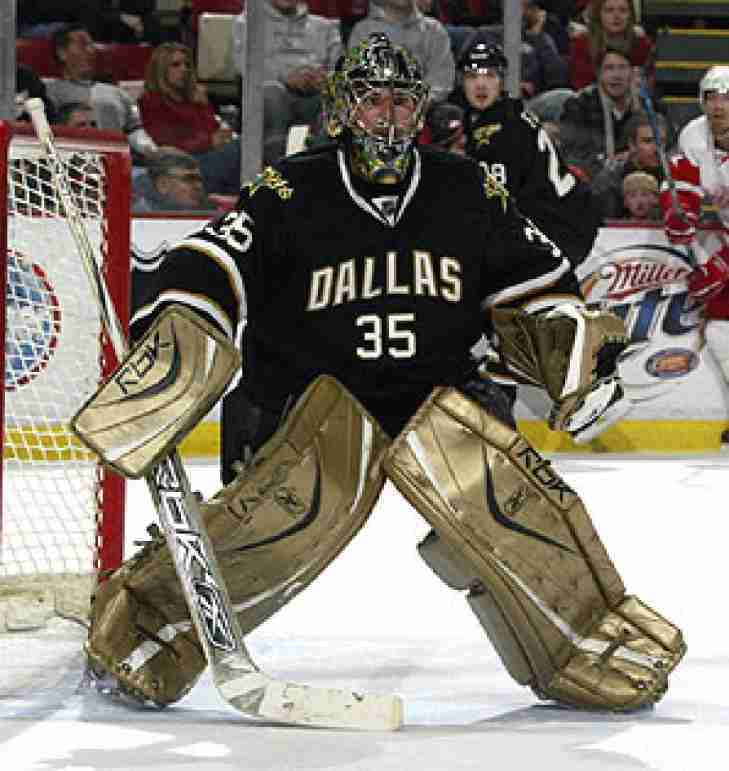 Former Stars goalie Marty Turco has opened a bar in Dallas