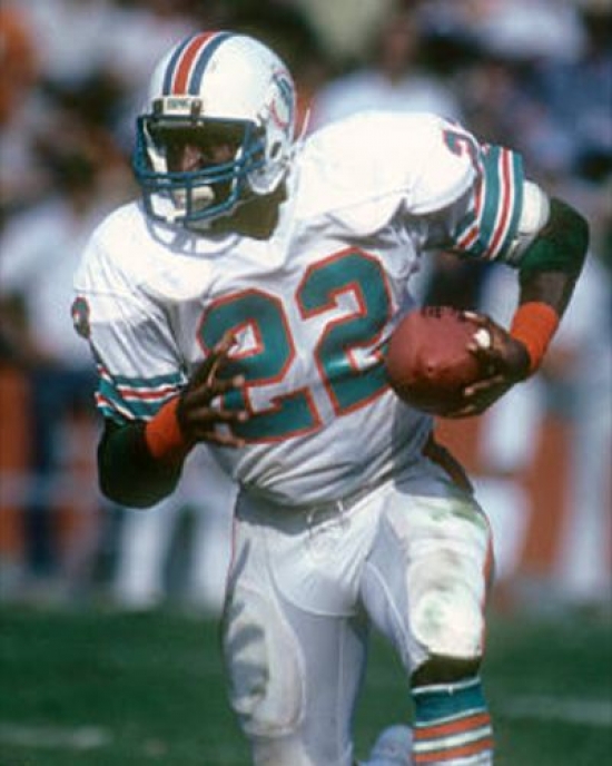 37. Tony Nathan