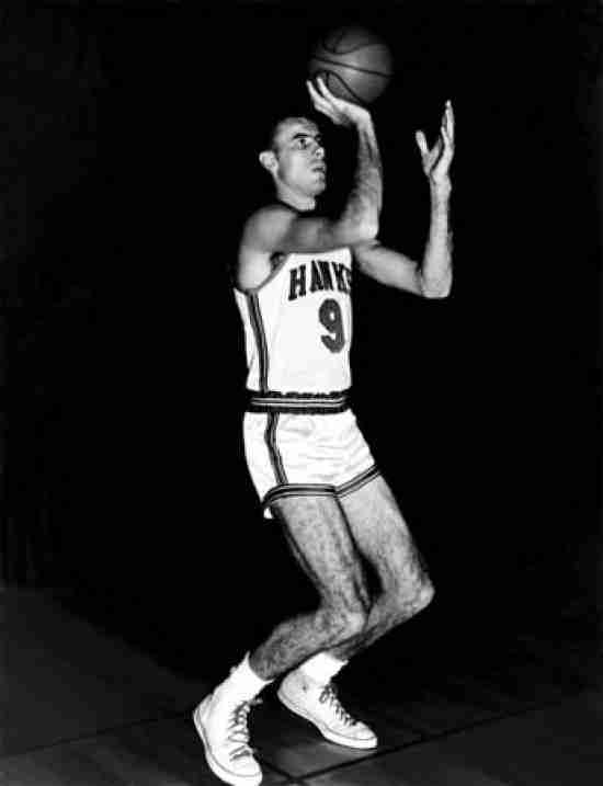 1. Bob Pettit