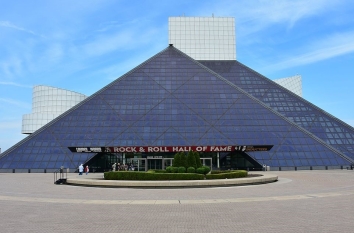 What&#039;s Still Wrong with the Rock and Roll Hall of Fame?