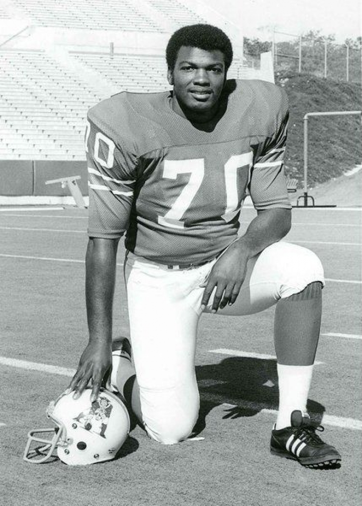 279. Leon Gray