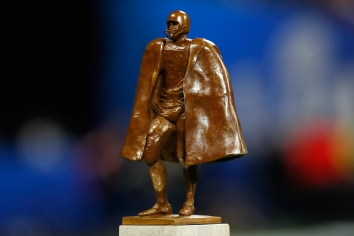 Awards = HOF?: Part Fifty: The NFL Walter Payton Man of the Year Award