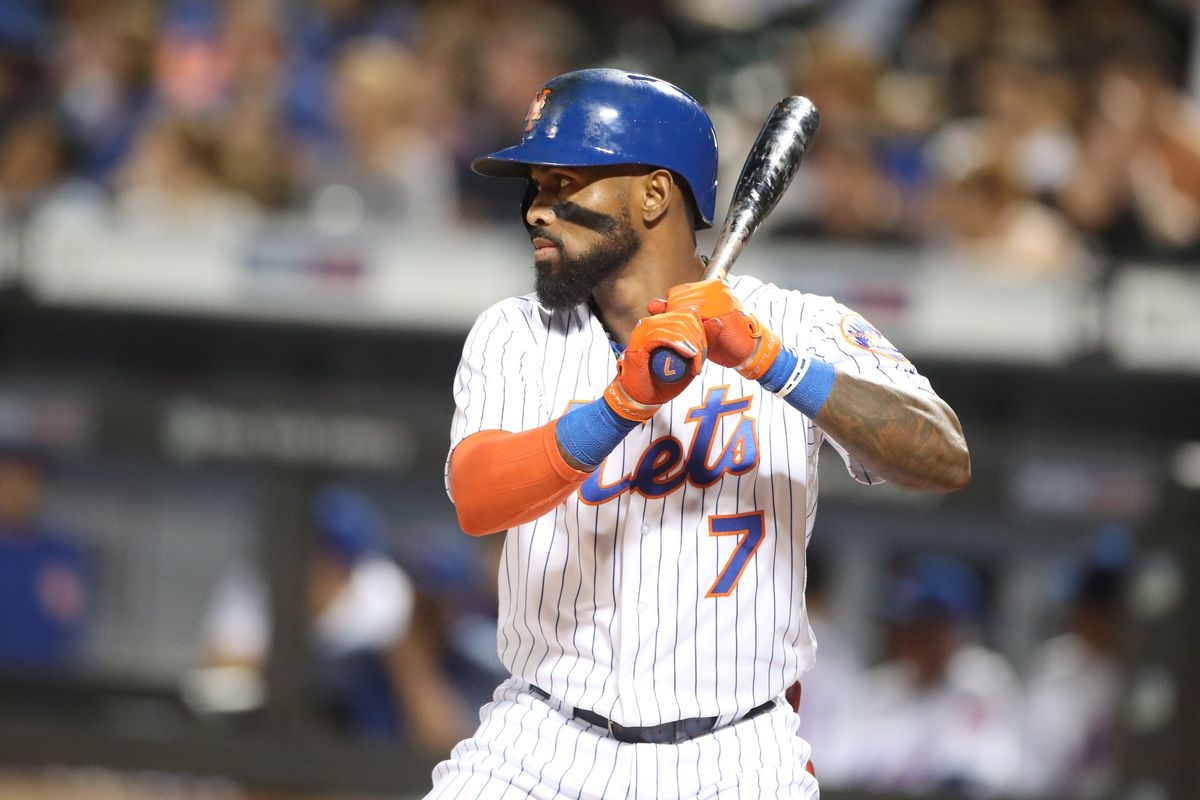 Mets great Jose Reyes officially retires