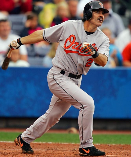 33. Rafael Palmeiro