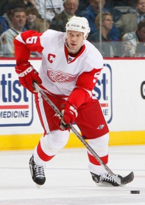 2. Nicklas Lidstrom