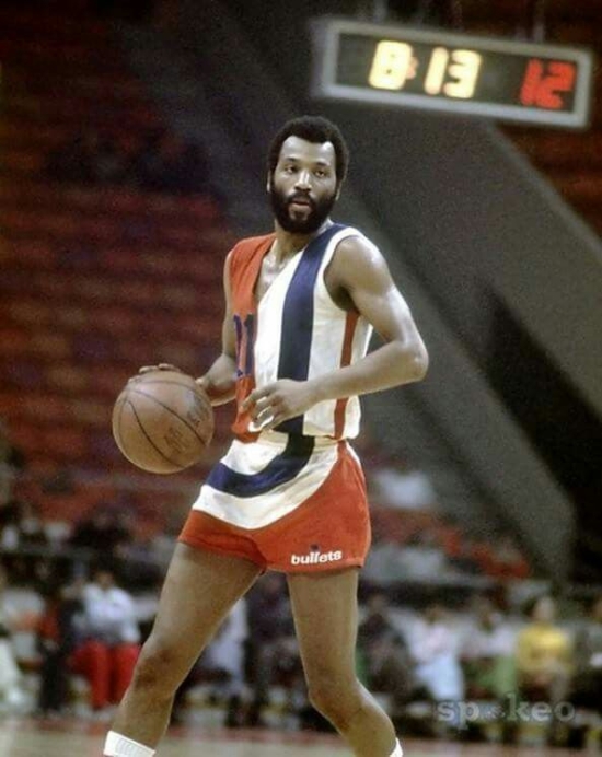111. Archie Clark