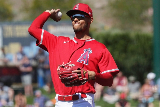 30. Andrelton Simmons
