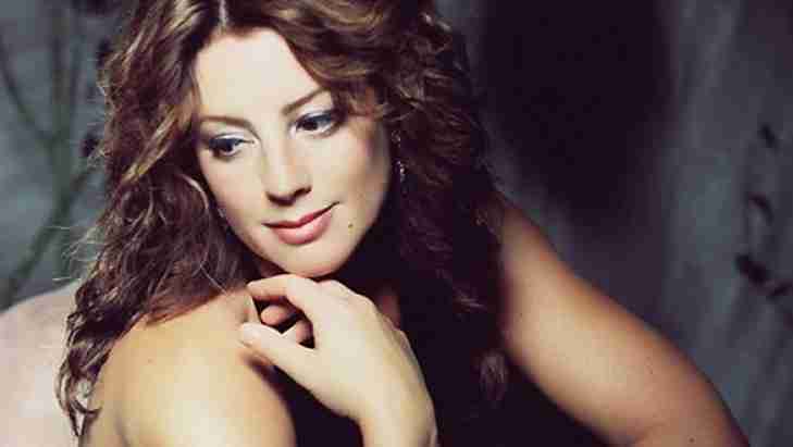 Sarah McLachlin to the Canadian Music HOF