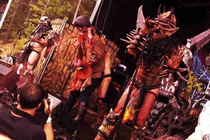 567. Gwar