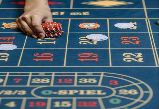 Three Reasons Why Folks Prefer Online Casinos