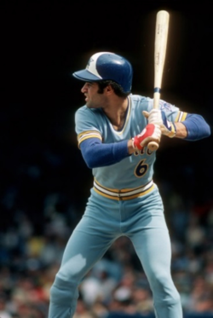 29. Julio Cruz